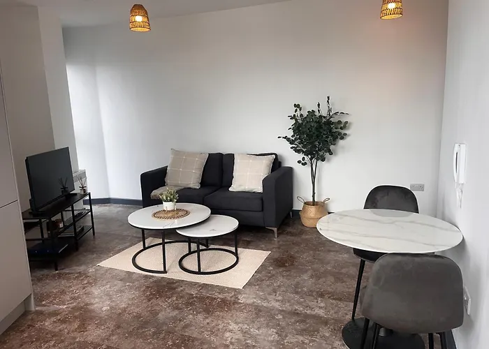 High Point 2 Bed Apartment