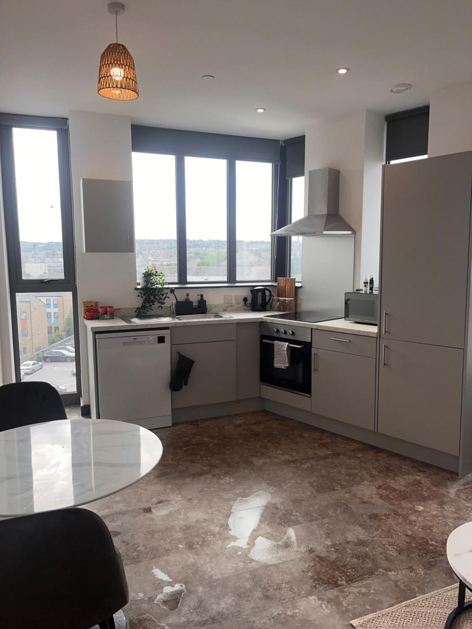 High Point 2 Bed Bradford (West Yorkshire)